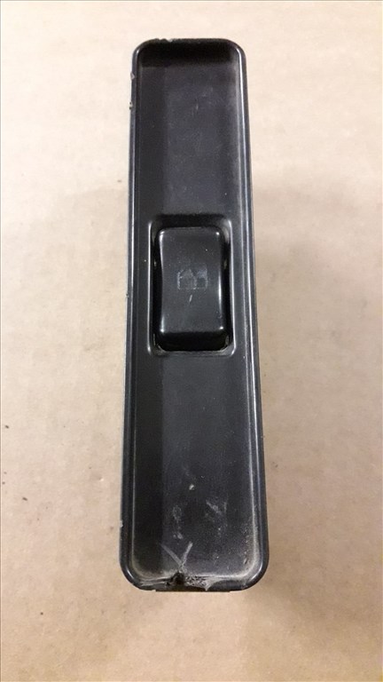 Suzuki Vitara Jobb Elsõ Ablakemelõ Kapcsoló 1. kép