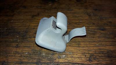 Volkswagen Passat B6 Napellenző Tartó Patent