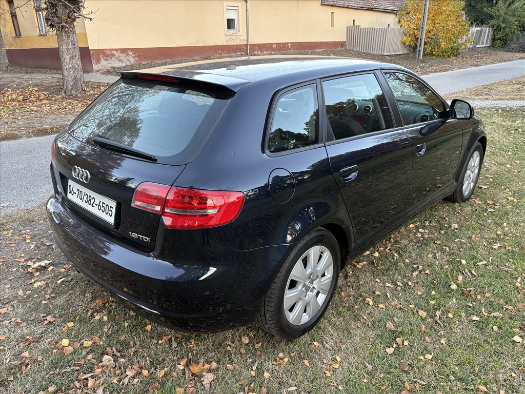 AUDI A3 1.9 TDI Ambiente FACELIFT/DIGIT KLÍMA/4EL.ABLAK/EL.TÜKRÖK/FRISS MŰSZAKI 6. kép