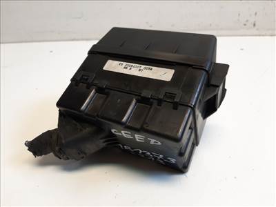 Kia Ceed (ED) biztosíték doboz 919402H000