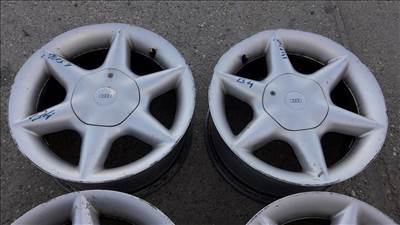 Audi 80 B4 92-95 <p>Felni méret: 15"</p><p>Felni szélesség: 7.0</p><p>Furatszám: 4</p><p>Osztókör: 108.0</p><p>ET szám: ET35</p><p>Agy Átmérő: 64.0</p><p>Állapot: Normál</p><p>Érdeklődéskor hivatkozzon erre: KIN-40056</p><p><b>kerékcsavarokkal, 64-ről 57.1-re tehermentesítővel</b></p><p>Bármire van szüksége hívjon bizalommal!<br>Kizárólag munkaidőben hétfőtől - péntekig 8-12 13-16 óráig!<br>Alkatrészek széles választékban!<br>Hivatalos Regisztrált Autobontó Kecel!<br>Vásároljon Megbízható Helyről Beszerelési Garanciával Profiktól!</p> 55000