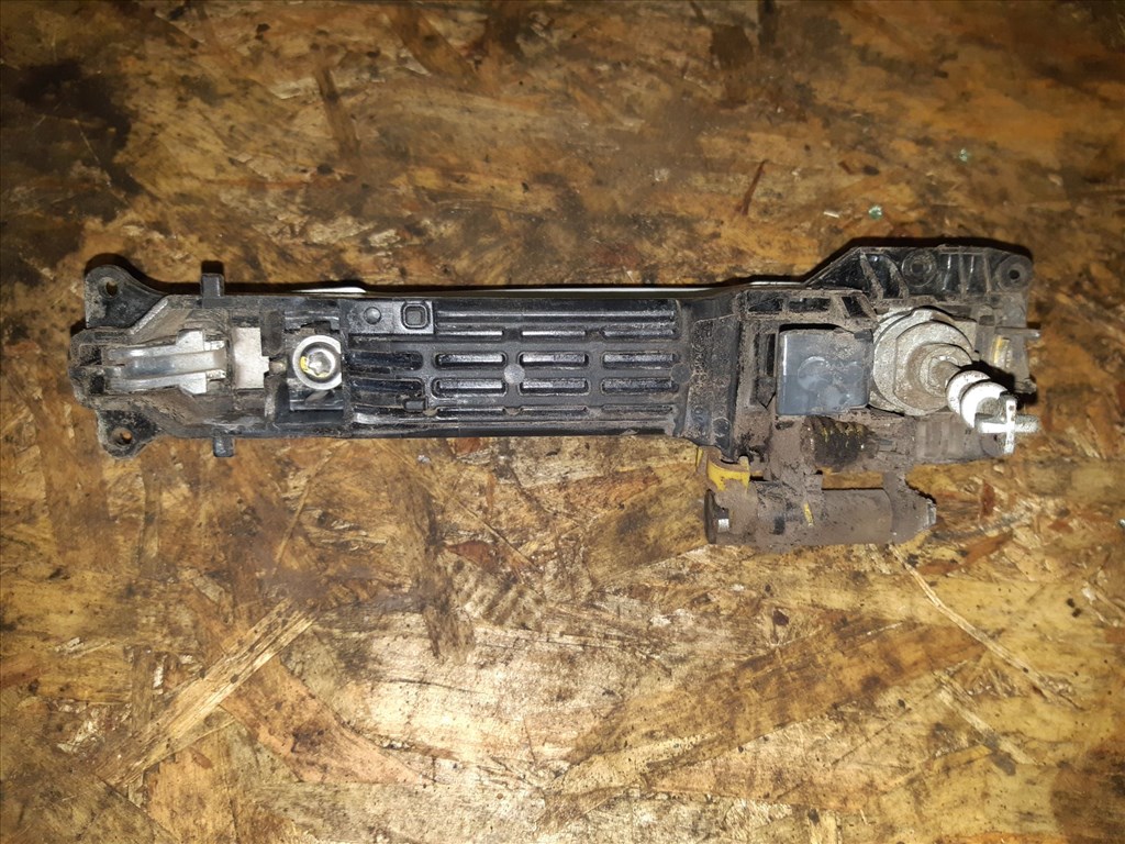 Suzuki Swift III 04-10 Bal Elsõ Külsõ Ajtókilincs Szerkezet 2. kép