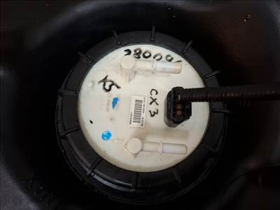 Mazda CX-3  üzemanyagszint érzékelő D10J4216XA