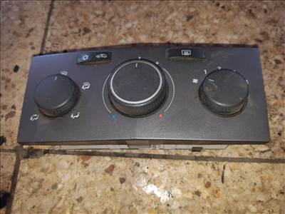 Opel Zafira B Fûtéskapcsoló 13201300