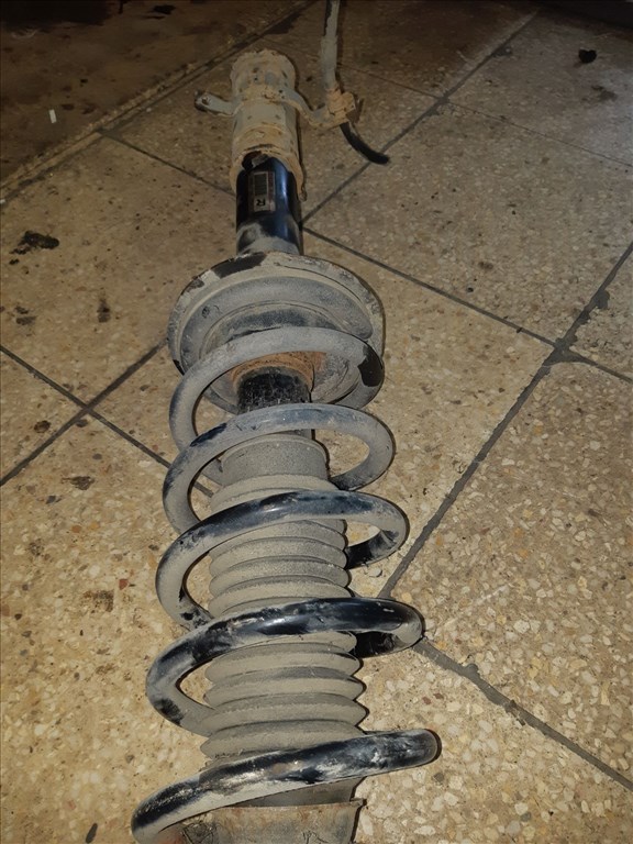 Mazda CX-7 Jobb Elsõ Lengéscsillapító  Rugó 3. kép