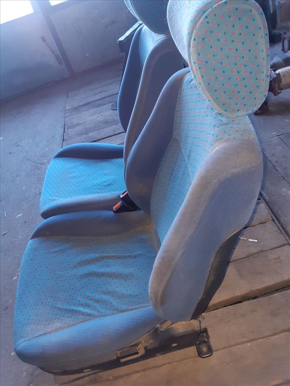 Suzuki Swift II 92-03 Elsõ Ülés Garnitúra 2. kép