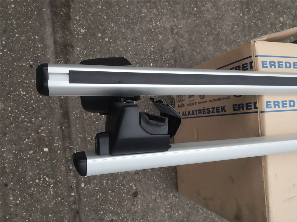 Seat Ateca új gyári tetőcsomagtartó / kereszttartó 575071151 11. kép