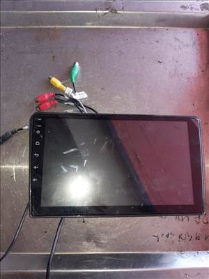 Toyota Avensis Fejegység