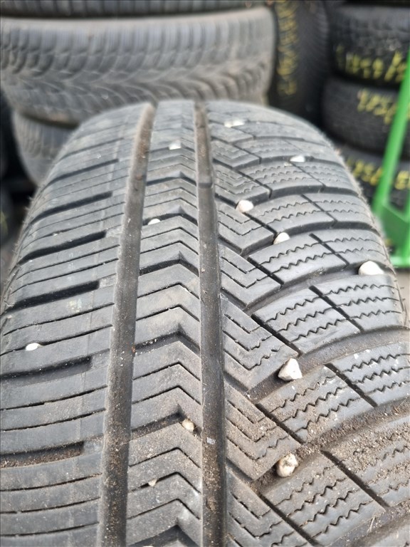  175/5515" újszerű Saulin Atrezzo 4seasons négyévszakos gumi 2db  4. kép