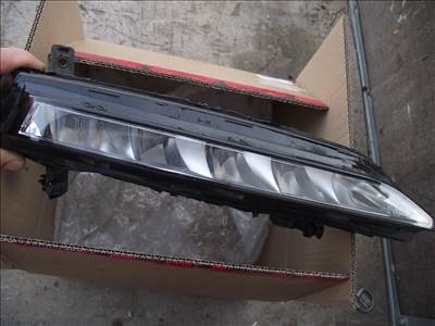 Skoda Superb 3 jobb első ködfényszóró LED 3v0941700b