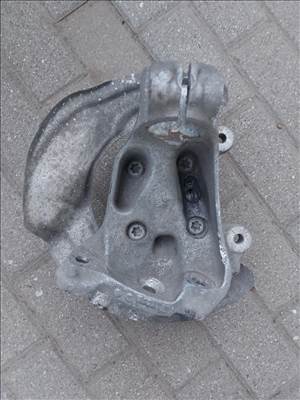 BMW 3-as sorozat F30, F31 jobb első csonkállvány 