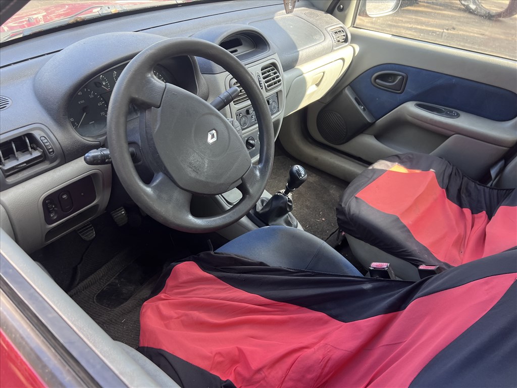 Renault Thalia I 1.5DCI bontott alkatrészei 3. kép