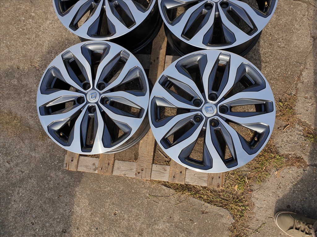 18" 5x114,3 Renault 2. kép