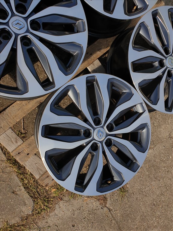 18" 5x114,3 Renault 3. kép