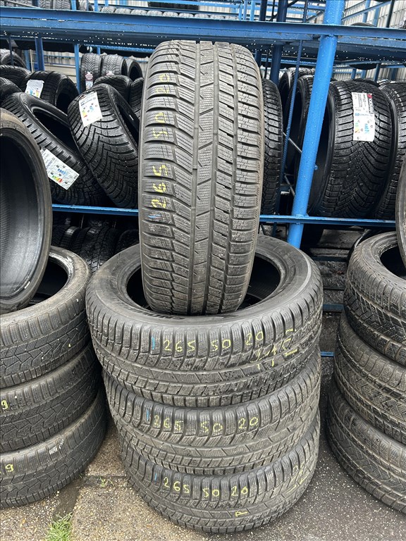 4db 265/50×20″ Toyo téli gumiabroncs. (3751258) 1. kép