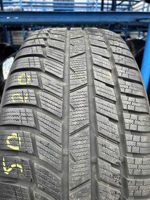 4db 265/50×20″ Toyo téli gumiabroncs. (3751258) 2. kép