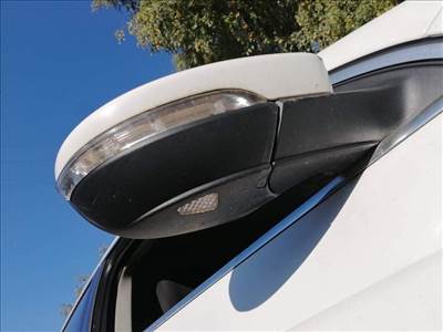 Volkswagen Passat B7 Tükör