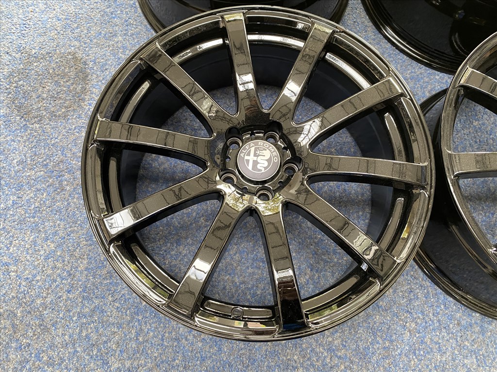 (3830)  Alfa Romeo 19 alufelni felni, 5x110, Et 30 6. kép