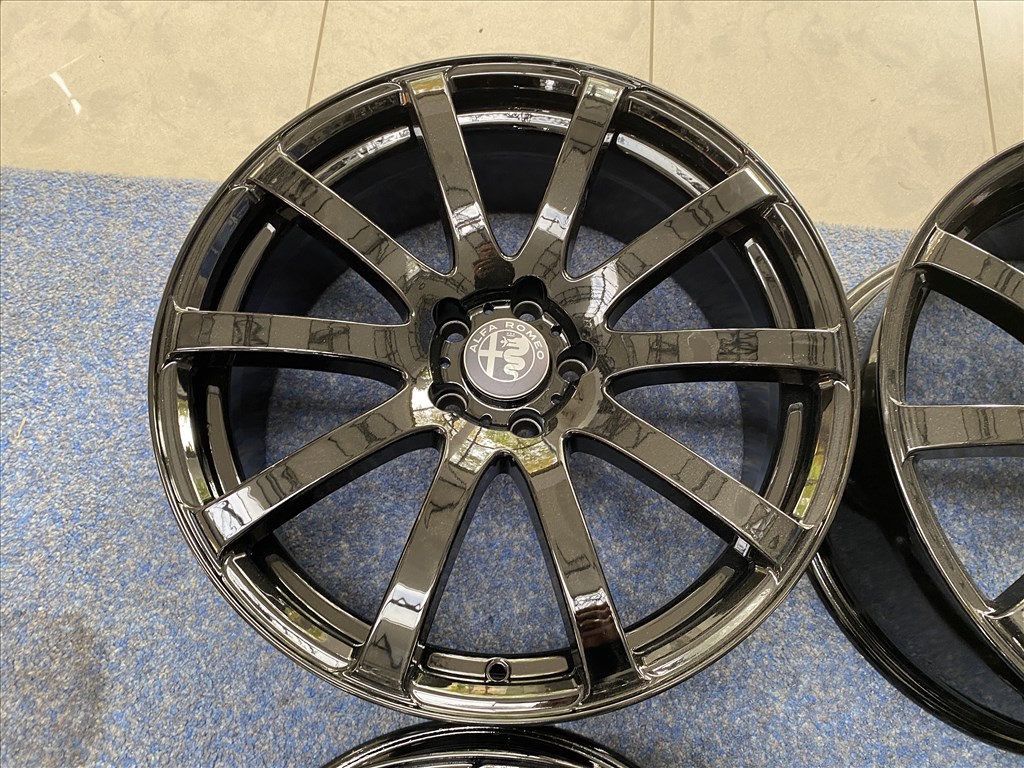 (3830)  Alfa Romeo 19 alufelni felni, 5x110, Et 30 8. kép