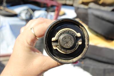 Mercedes S 320 W220 2001 tanksapka  a2204700105