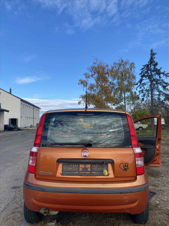 Fiat Panda II bontott alkatrészei 188A4000, manuál váltó  3. kép