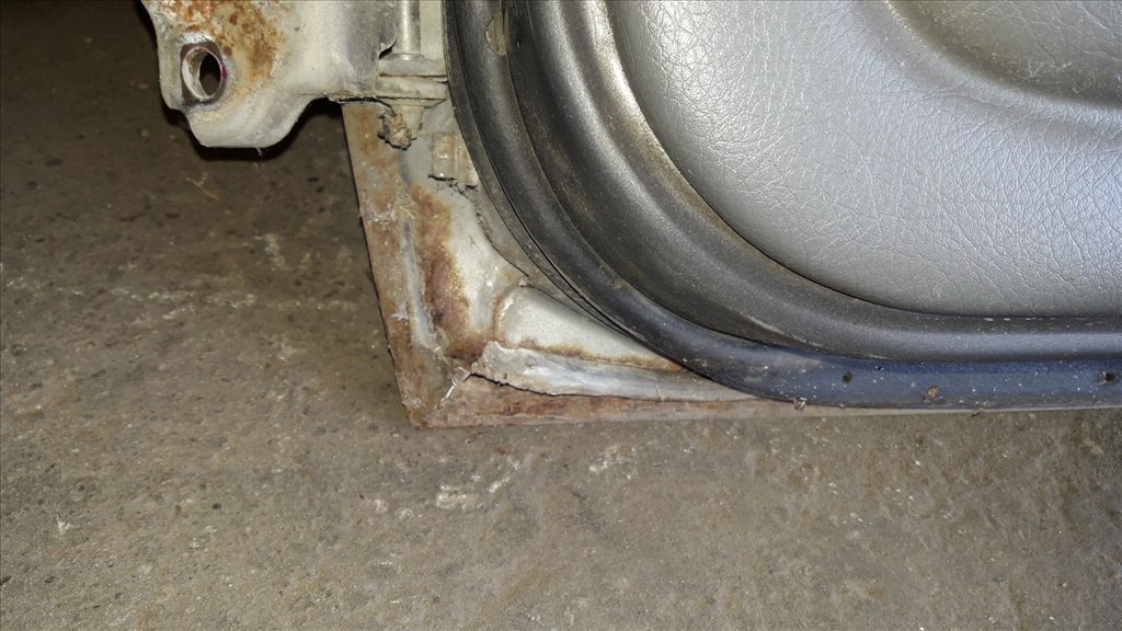 Suzuki Swift II 96-03 Jobb Elsõ Ajtó 5. kép