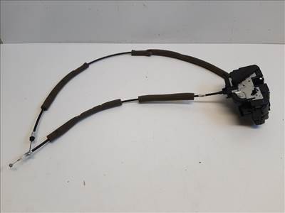 Nissan Pulsar (C13) jobb hátsó ajtózár