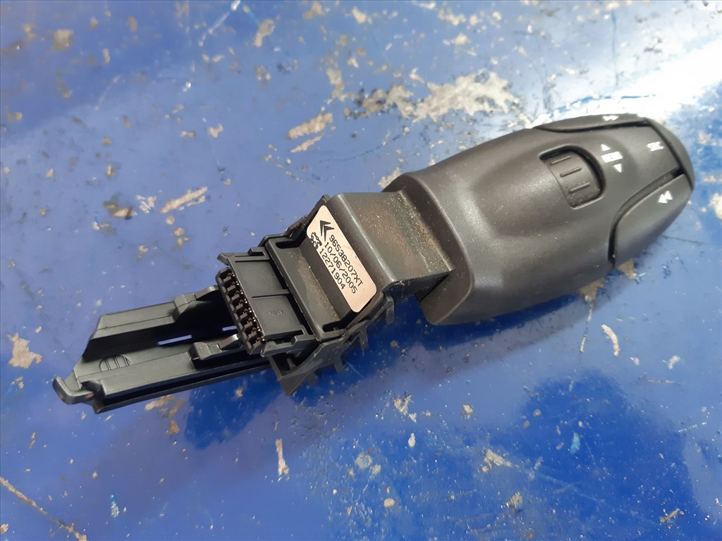 Peugeot 206 Rádió Vezérlõ Kormánykapcsoló 96538207XT 1. kép