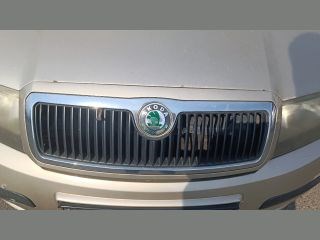 SKODA FABIA I Lépcsőshátú (6Y3) Jobb hátsó Dobbetét (Kerékjárati, Műanyag) 33. kép