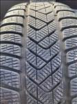  245/4019" újszerű Pirelli téli gumi 2 db