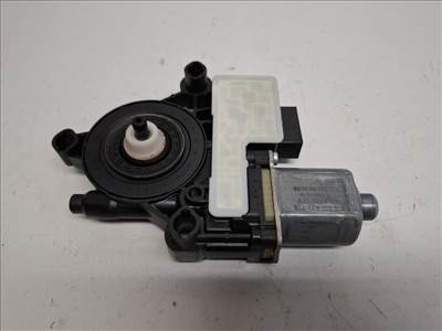 Skoda Octavia (5E) jobb hátsó ablakemelő motor 5Q0959812A 0130822724