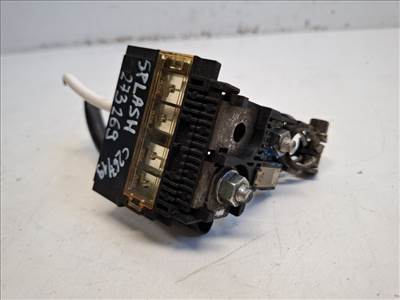 Suzuki Splash  akkumulátor biztosíték