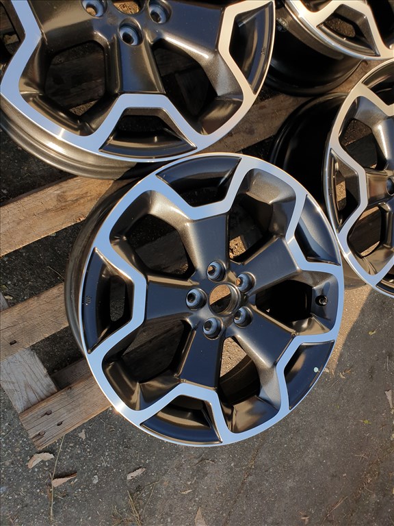 17" 5x100 Subaru 3. kép