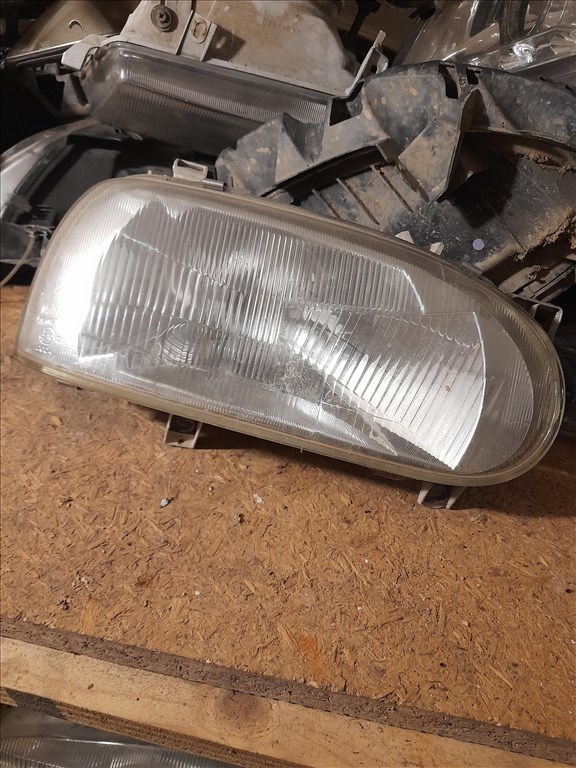 Volkswagen Golf III Vw golf 3 jobb első fényszóró  1. kép