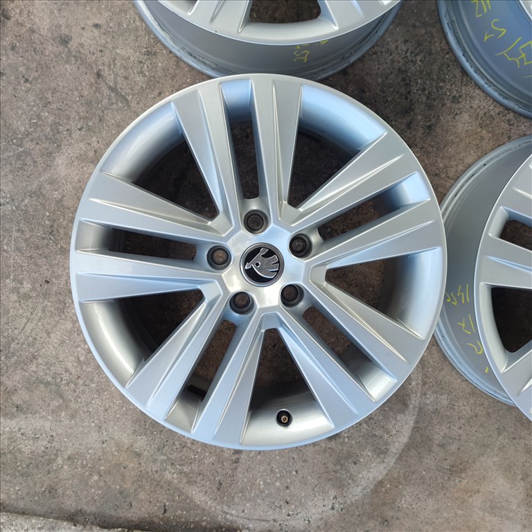 5x112 17 Skoda alufelni 145000ft a 4db/274/ 3. kép