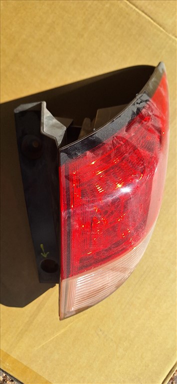 Honda Hrv hátsó lámpa  1. kép