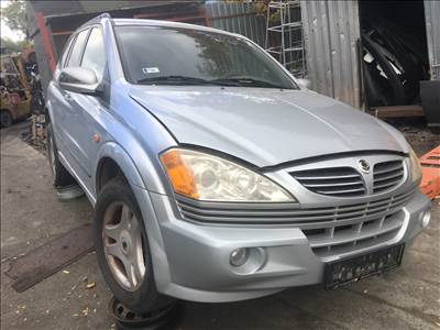 SsangYong Kyron SSANGYONG KYRON Bontás alkatrész 
