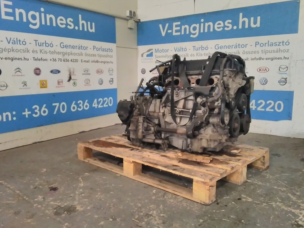 MAZDA LF bontott motor  2. kép