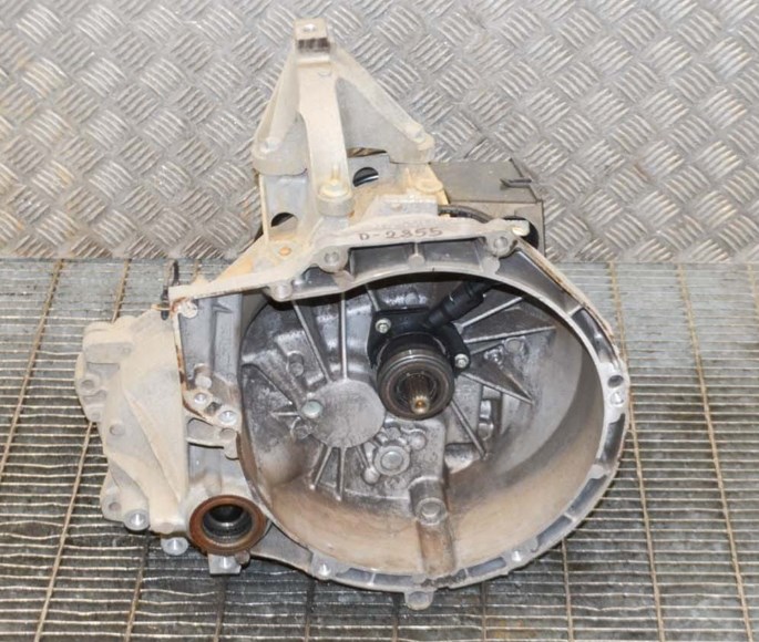 Ford Focus Mk3 1.0Ecoboost váltó 5sebességes cv6t7f096bbb cv6r7002b 1. kép