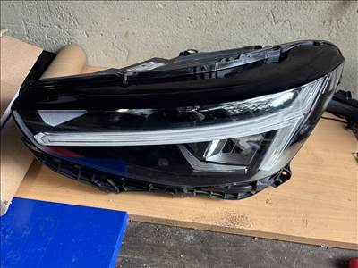 Volvo XC40 FULL LED Bal első lámpa 32404665