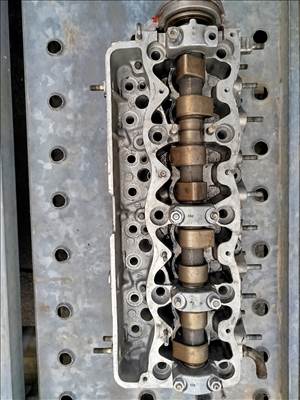 Fiat Croma I Turbo Diesel hengerfej 