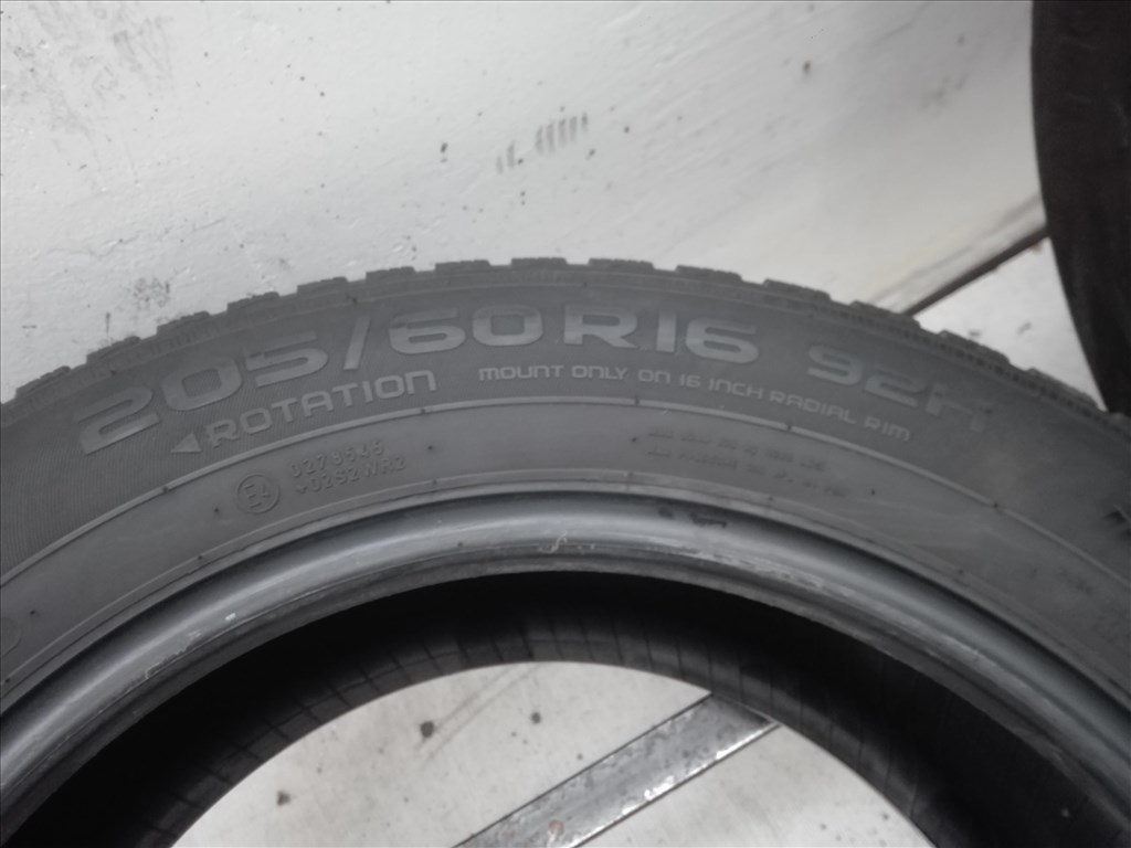 205/60R16 Nokian téli gumi garnitúra 205/60 r16 6. kép