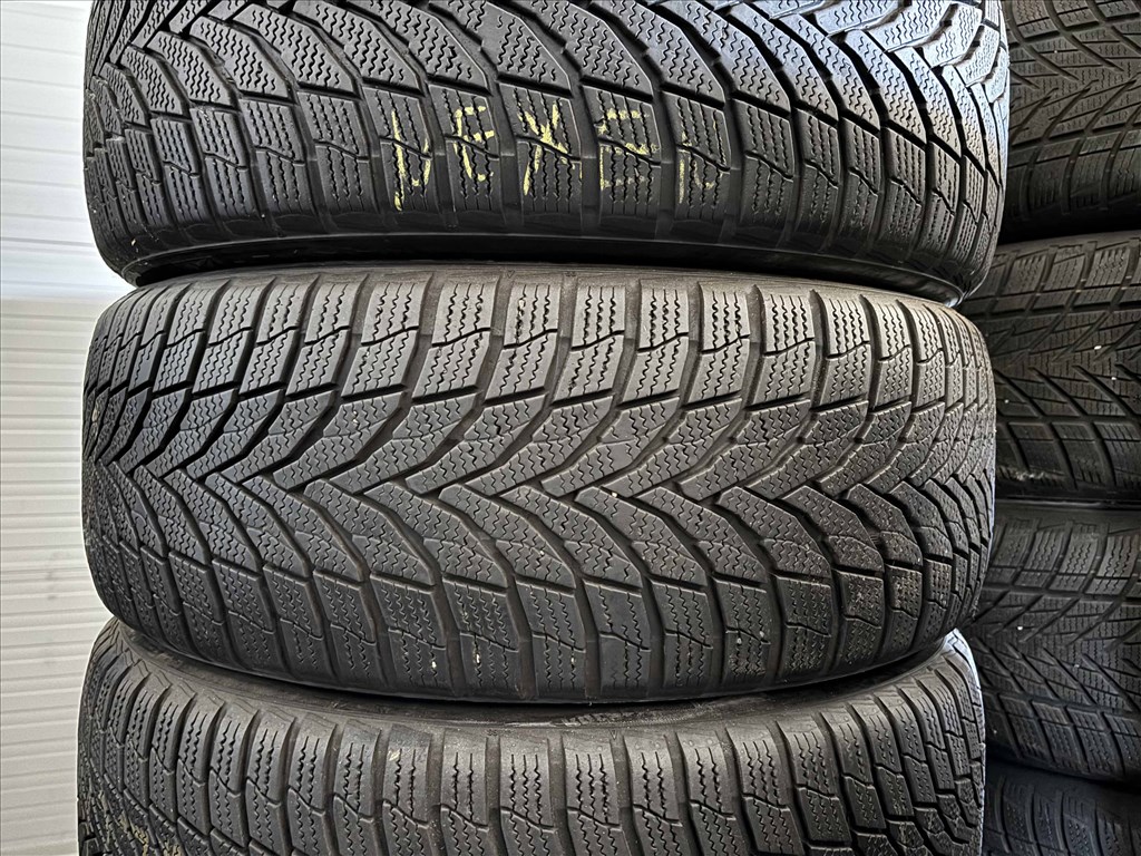 225/55r18 Nexen 2020 téligumi 4db eladó 225/55r18 garnitúra 2. kép