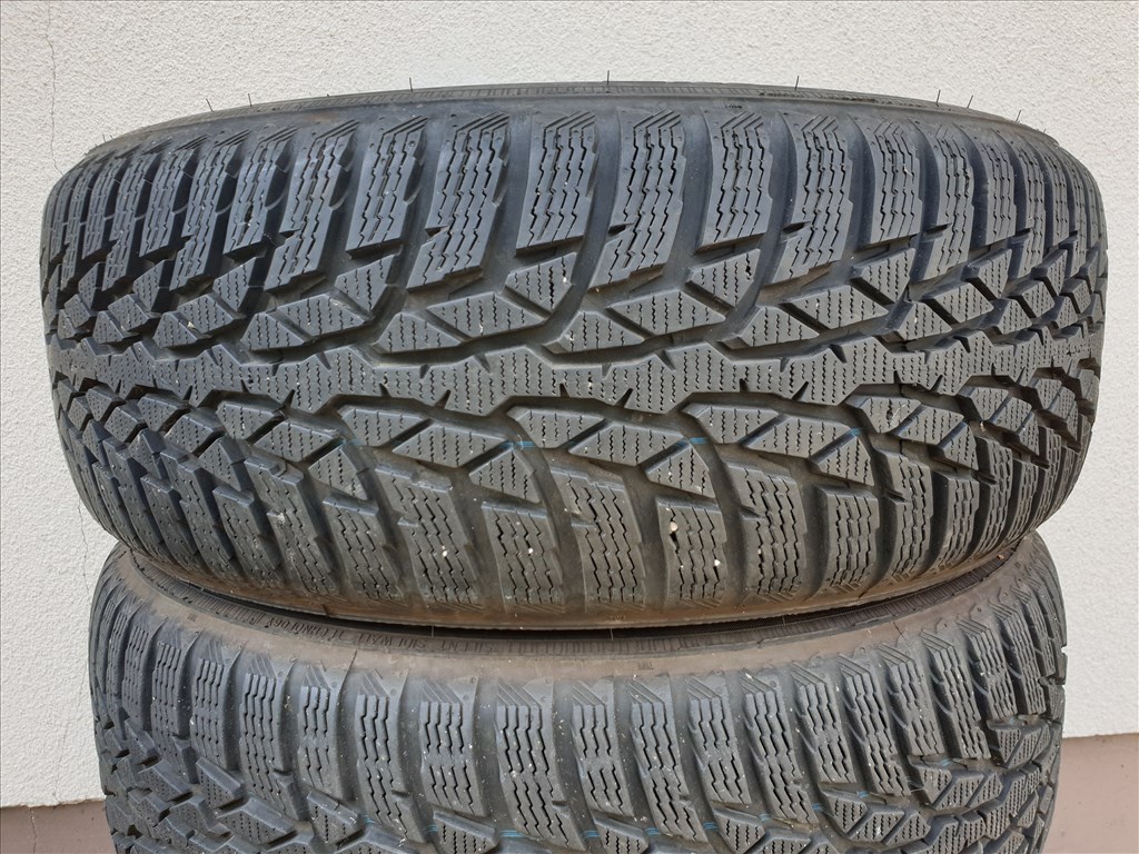  205/55 16 Nokian WR D4 3. kép