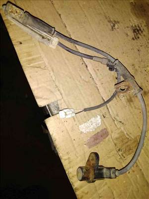 Suzuki Ignis 03-07 Jobb Első ABS Jeladó