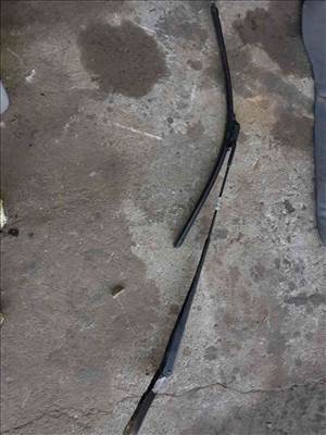 Fiat Ducato III 06-14 Bal Első Ablaktörlő Kar