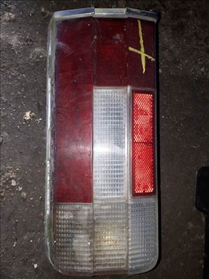 Lada Niva Jobb Hátsó Lámpa