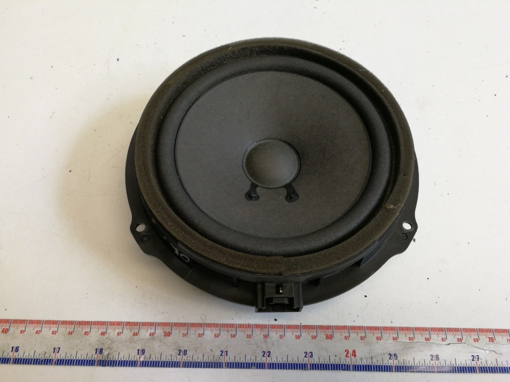 Ford Fiesta jobb elsõ hangszóró AA6T18808AA 1. kép