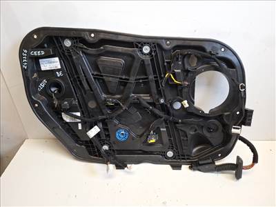 Kia Ceed (CD) bal első Ablakemelő szerkezet elektromos 82470J7010