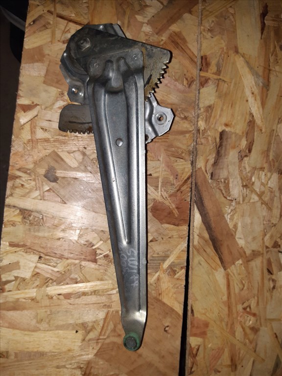 Suzuki Swift III 04-10 Jobb Hátsó Ablakemelõ Szerkezet Elektromos 2. kép